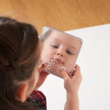 Großer verspiegelter Sprechtaster